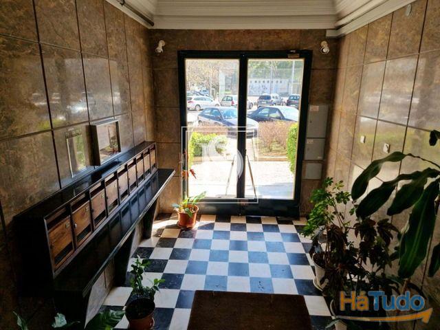 Venda - Apartamento - T3