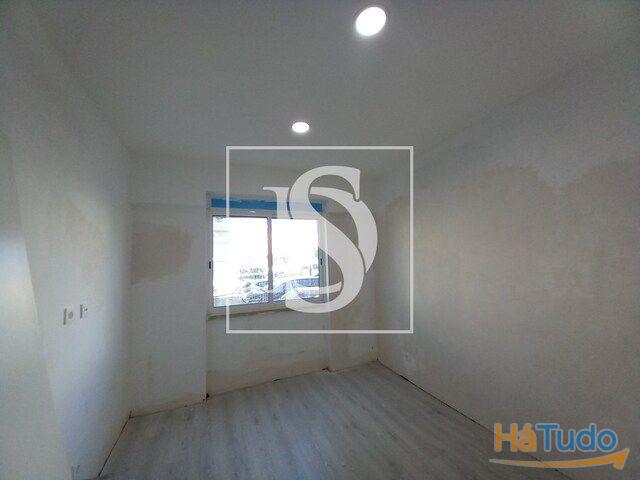 Venda - Apartamento - T3