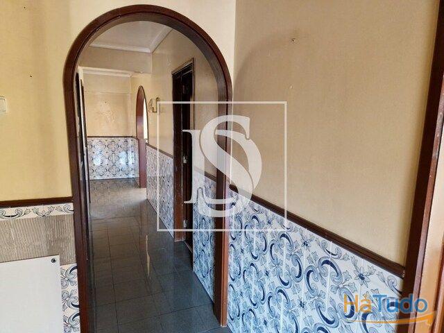 Venda - Apartamento - T2