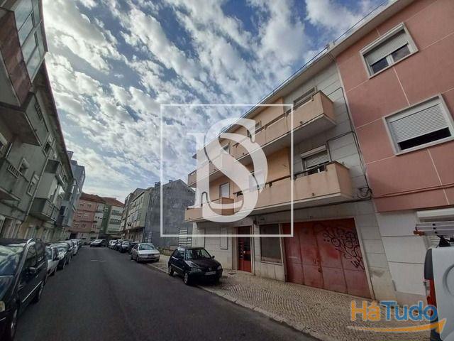 Venda - Apartamento - T2