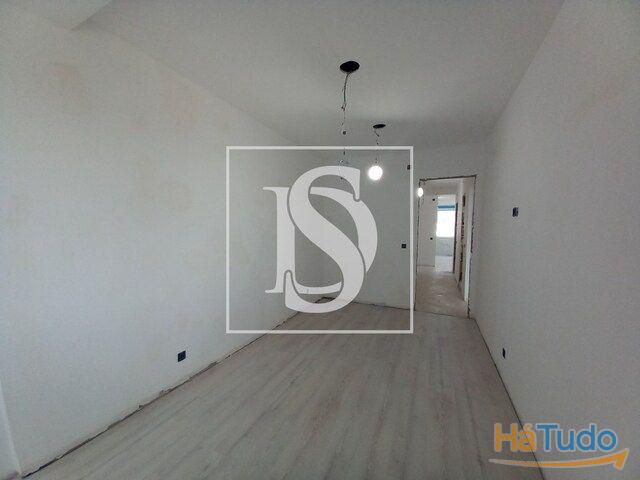 Venda - Apartamento - T4