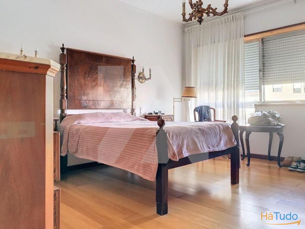 APARTAMENTO T3+1 NO JARDIM DOS CAMPOS ? OVAR