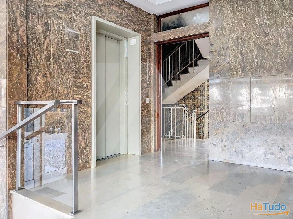 APARTAMENTO T3+1 NO JARDIM DOS CAMPOS ? OVAR