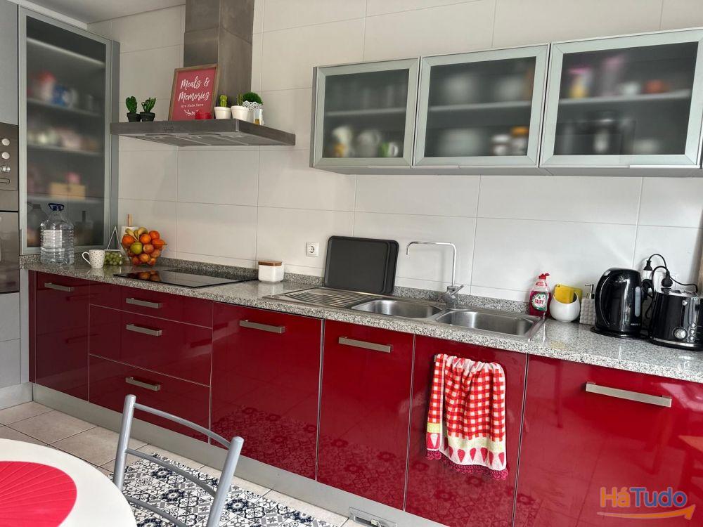 Moradia T4 Venda em lhavo (So Salvador),lhavo