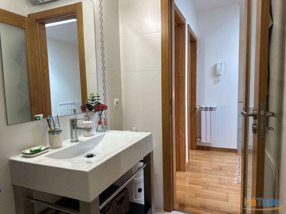 Moradia T4 Venda em lhavo (So Salvador),lhavo