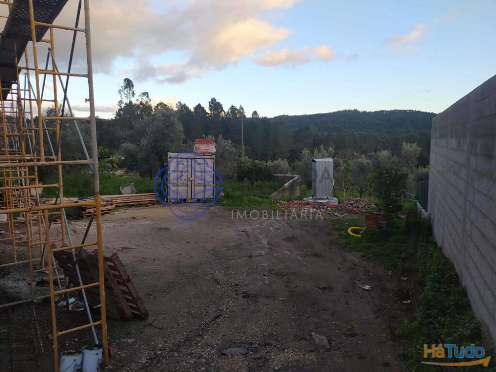 Moradia T3 a 15 minutos de Tomar, no Centro de Portugal Moradia T3 a 15 minutos de Tomar, no Centro de Portugal