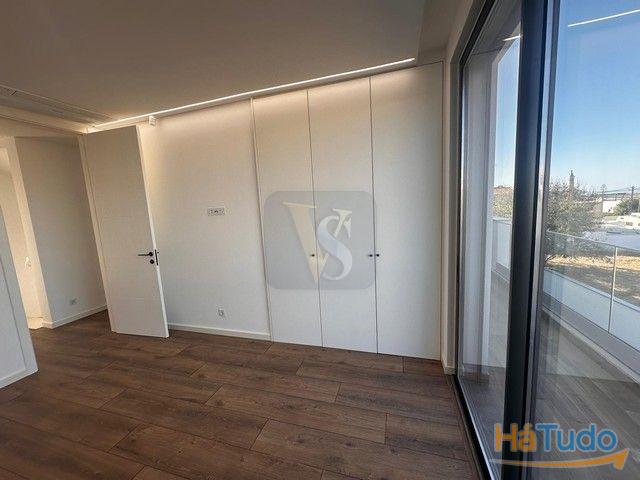 Moradia Geminada T3 Venda em Moncarapacho e Fuseta,Olhão Moradia Geminada T3 Venda em Moncarapacho e Fuseta,Olhão