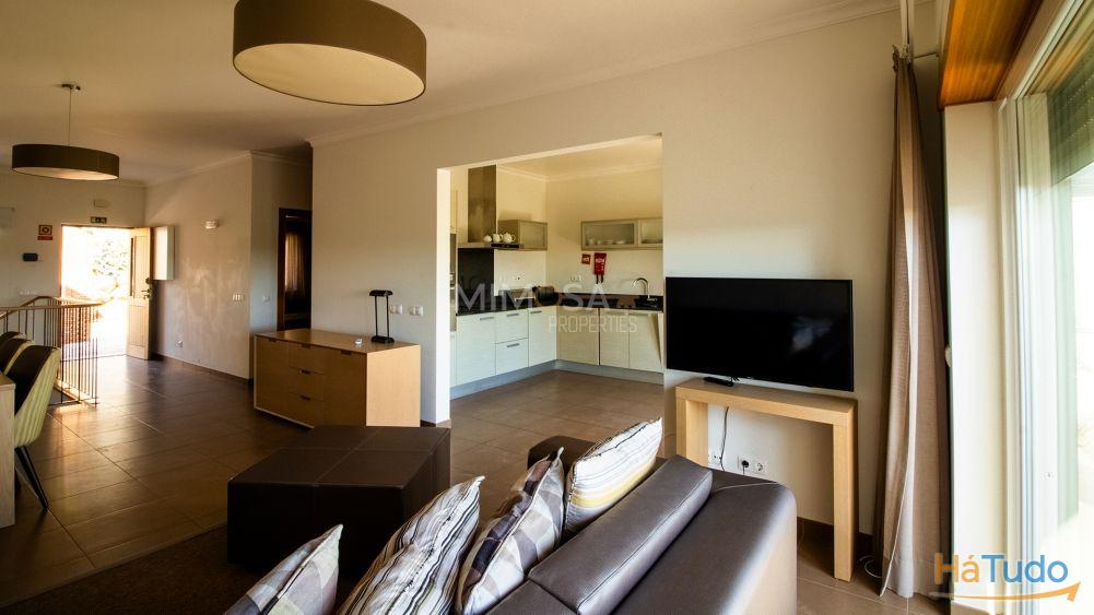 Moradia T3 em Banda ? Arão, Mexilhoeira Grande Moradia T3 em Banda ? Arão, Mexilhoeira Grande