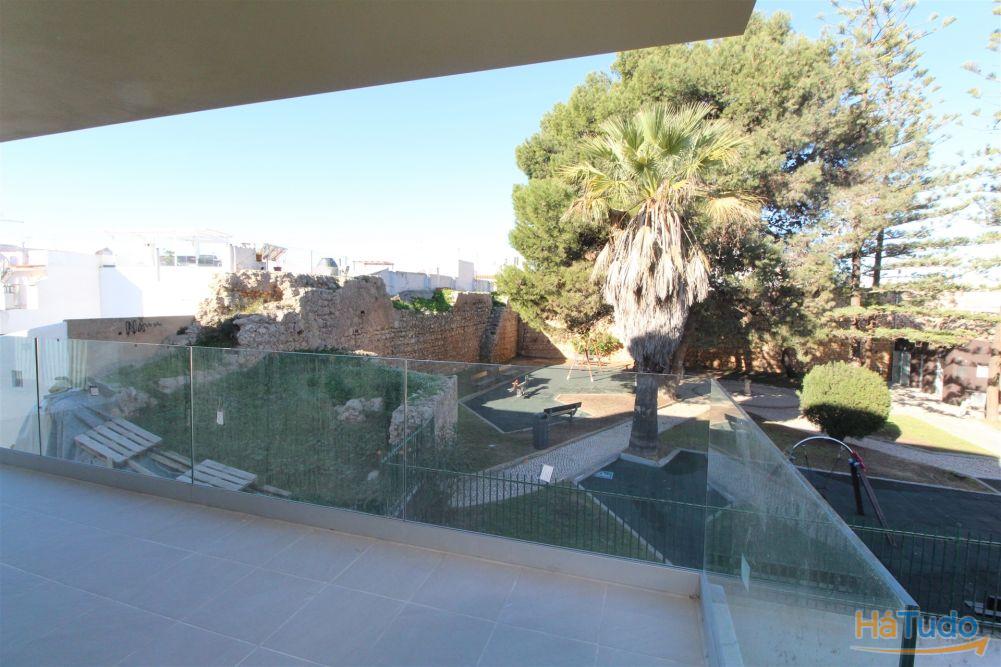 Novo Apartamento T1 com Vista para o Mar em Alvor Novo Apartamento T1 com Vista para o Mar em Alvor