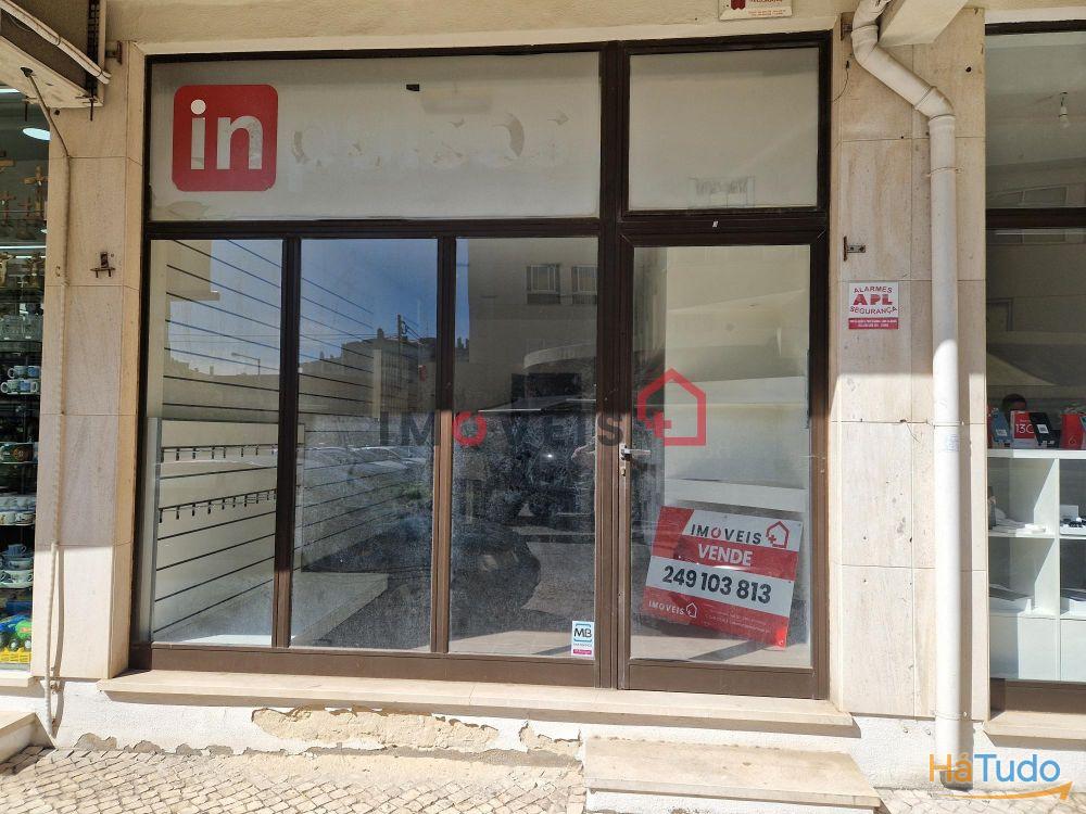 Loja no centro de Fátima Loja no centro de Fátima