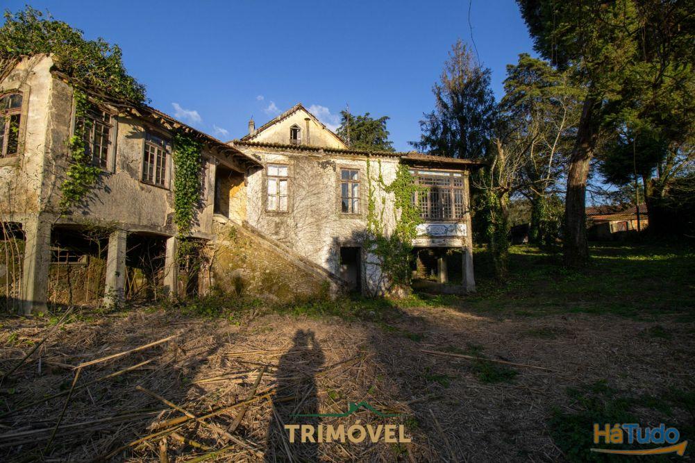 Quinta Secular em Santiago de Riba-Ul, Oliveira de Azeméis Quinta Secular em Santiago de Riba-Ul, Oliveira de Azeméis