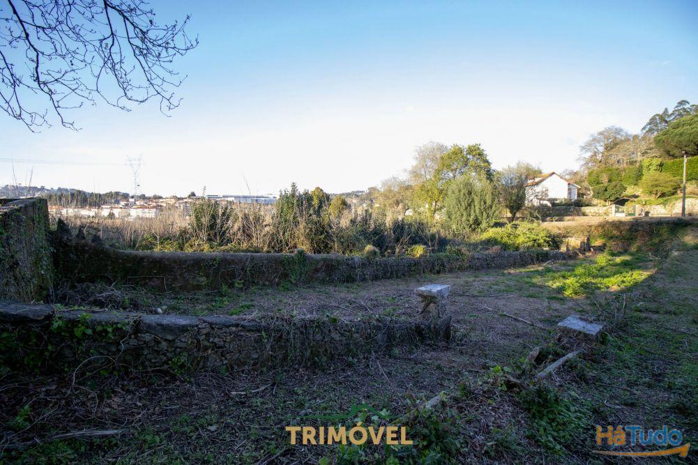 Quinta Secular em Santiago de Riba-Ul, Oliveira de Azeméis Quinta Secular em Santiago de Riba-Ul, Oliveira de Azeméis