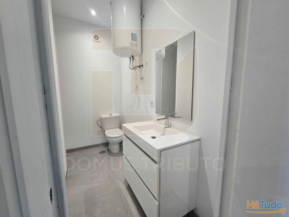 Estúdio T0 Mobilado e Equipado, no Centro de Matosinhos Estúdio T0 Mobilado e Equipado, no Centro de Matosinhos