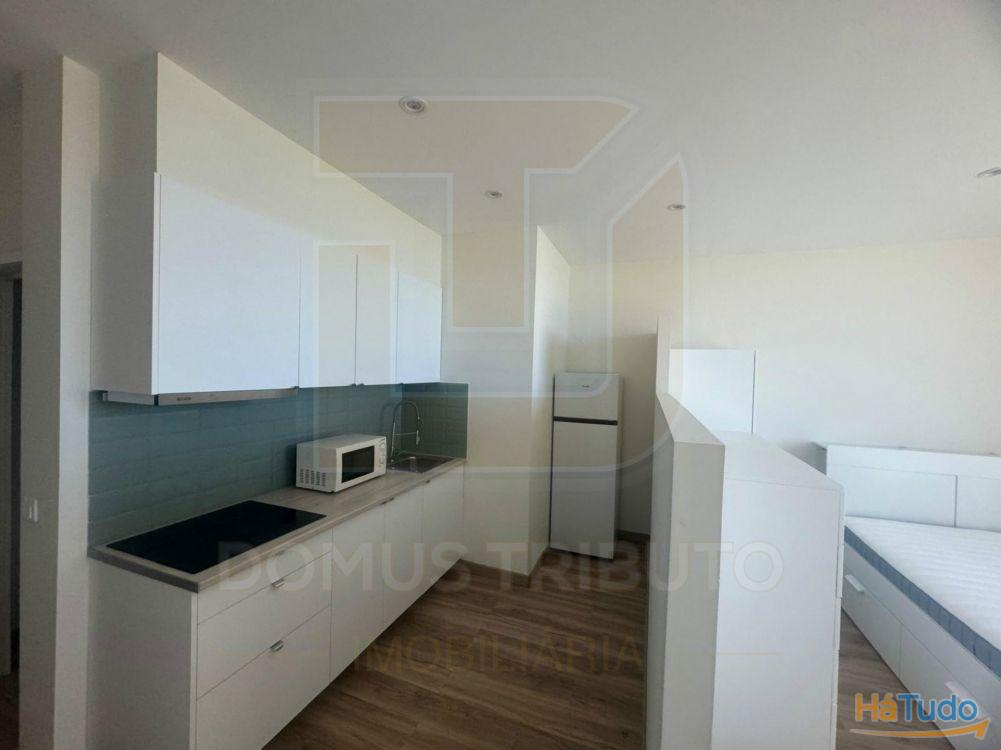 Estúdio T0 Mobilado e Equipado, no Centro de Matosinhos Estúdio T0 Mobilado e Equipado, no Centro de Matosinhos