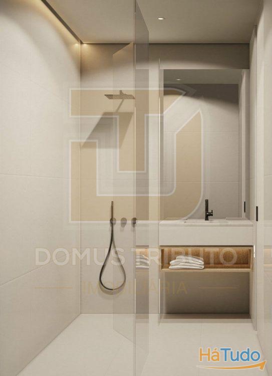 Moradia V3, 2 frentes, com 3 suítes, garagem fechada para 2 carros, varandas, terraços e jardim. Moradia V3, 2 frentes, com 3 suítes, garagem fechada para 2 carros, varandas, terraços e jardim.