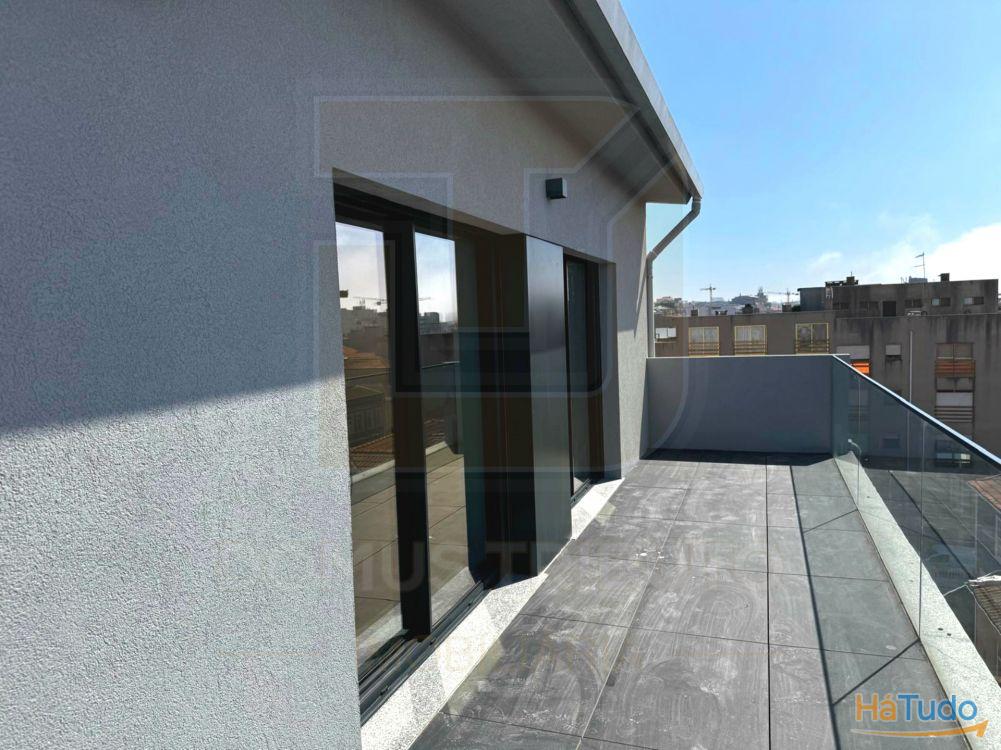 Apartamento T0+1 Recuado, Novo, com Terraço e Vista Mar ? Brito Capelo, Matosinhos Apartamento T0+1 Recuado, Novo, com Terraço e Vista Mar ? Brito Capelo, Matosinhos