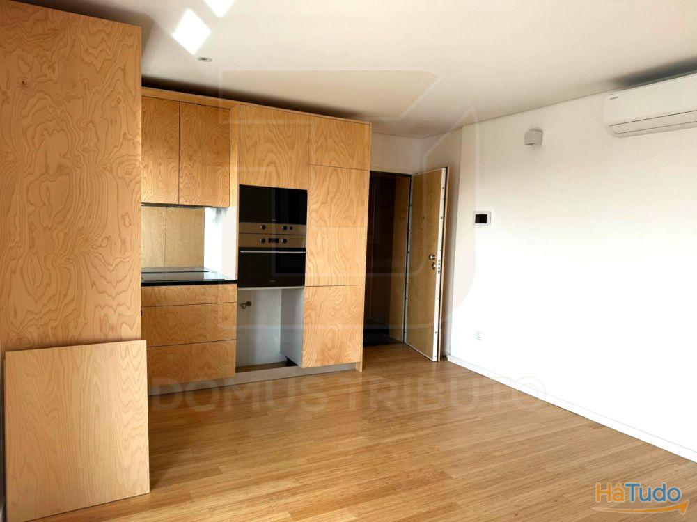 Apartamento T0+1 Recuado, Novo, com Terraço e Vista Mar ? Brito Capelo, Matosinhos Apartamento T0+1 Recuado, Novo, com Terraço e Vista Mar ? Brito Capelo, Matosinhos