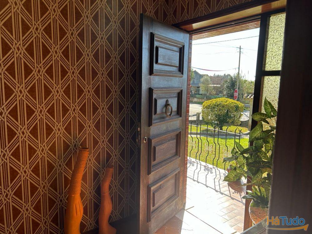 Moradia T4 com terreno no Troviscal Moradia T4 com terreno no Troviscal