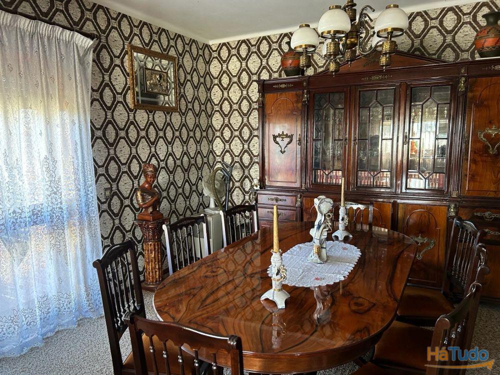 Moradia T4 com terreno no Troviscal Moradia T4 com terreno no Troviscal