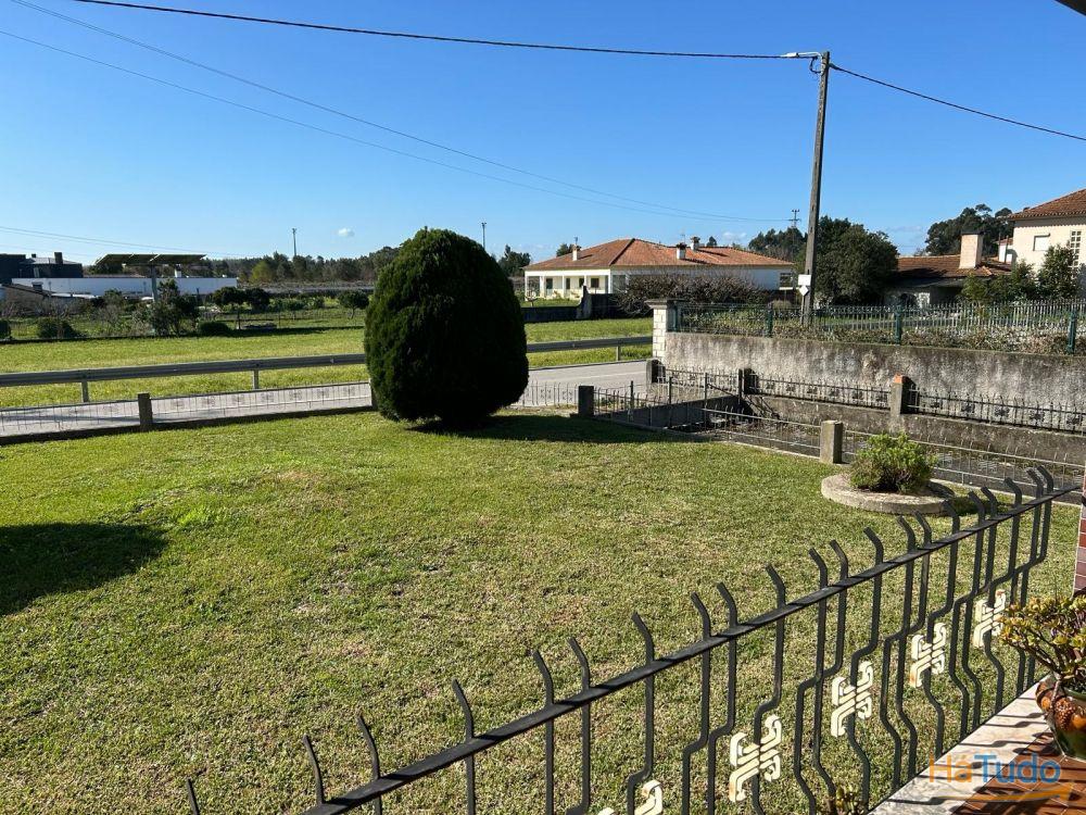 Moradia T4 com terreno no Troviscal Moradia T4 com terreno no Troviscal