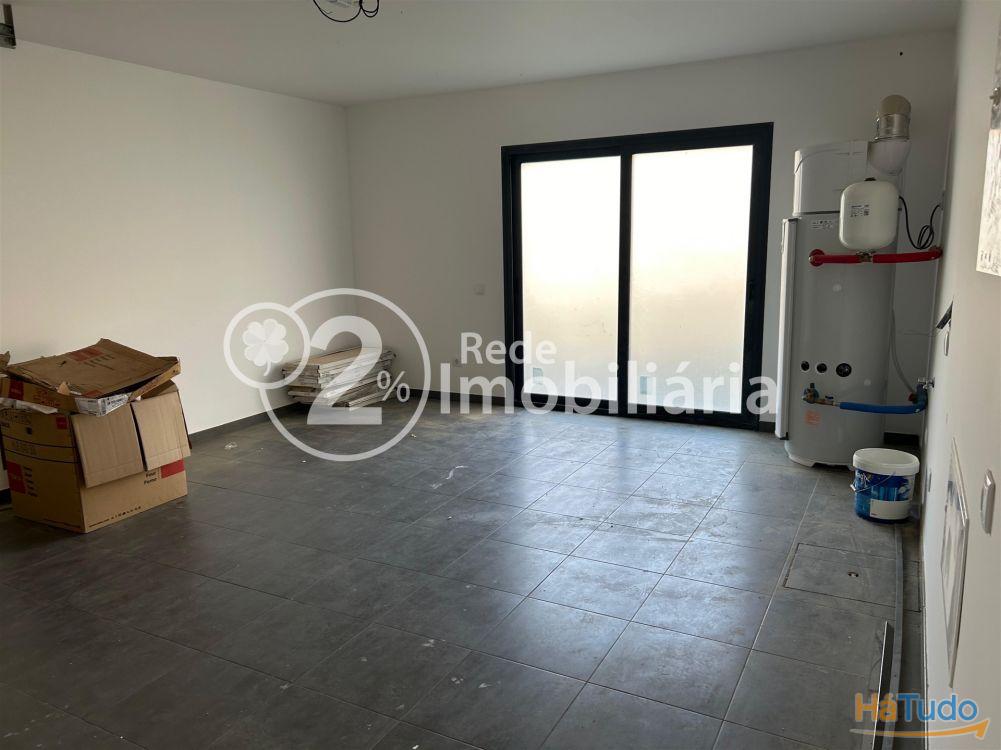 Moradia T4 nova em Azurva Moradia T4 nova em Azurva