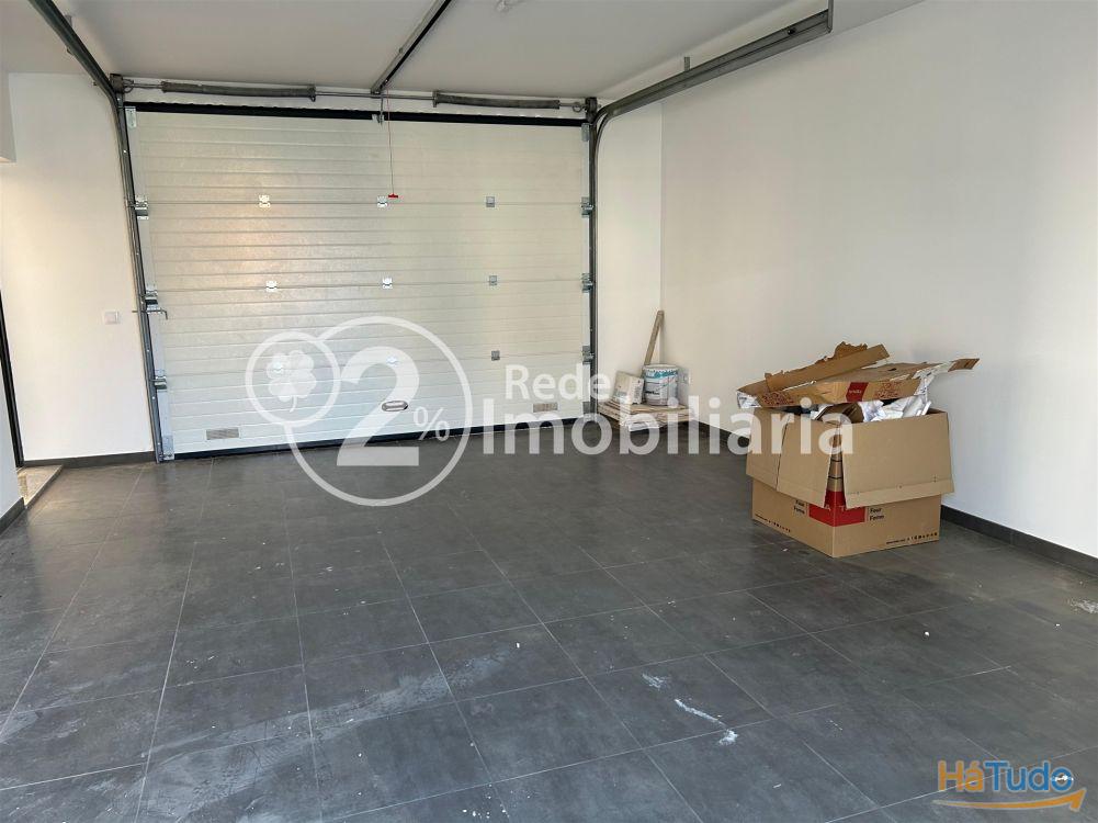 Moradia T4 nova em Azurva Moradia T4 nova em Azurva