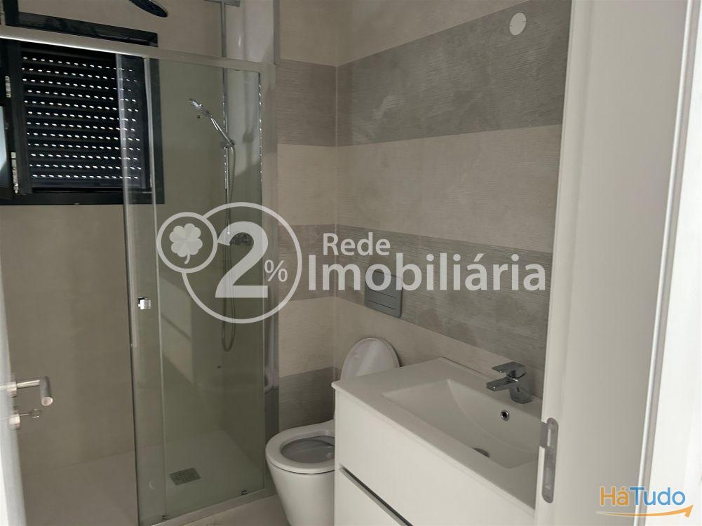 Moradia T4 nova em Azurva Moradia T4 nova em Azurva