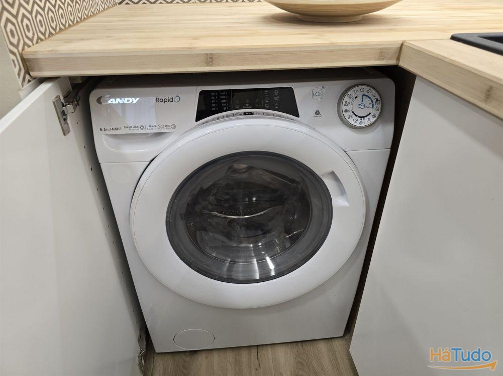 Apartamento/Escritório Remodelado Próximo ao Polo Universitário e Hospital São João Apartamento/Escritório Remodelado Próximo ao Polo Universitário e Hospital São João