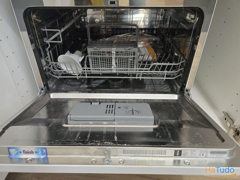 Apartamento/Escritório Remodelado Próximo ao Polo Universitário e Hospital São João Apartamento/Escritório Remodelado Próximo ao Polo Universitário e Hospital São João