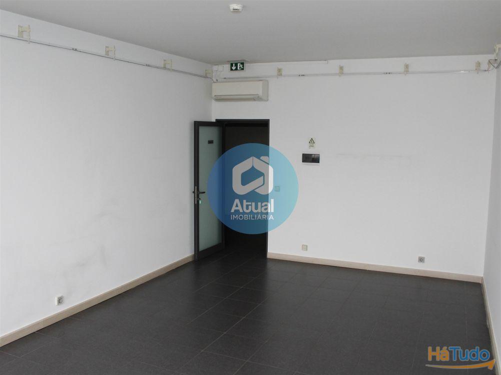 Loja  Arrendamento em Caldas de Vizela (S�o Miguel e S�o Jo�o),Vizela