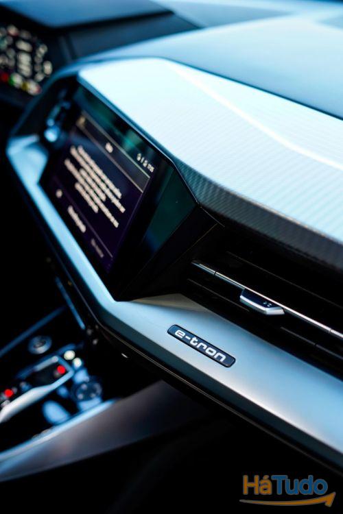 Audi Q4 e-tron 40 Audi Q4 e-tron 40