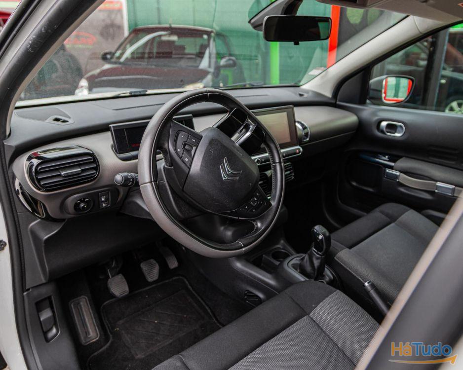 Citroën C4 Cactus 1.2 PureTech Shine Citroën C4 Cactus 1.2 PureTech Shine