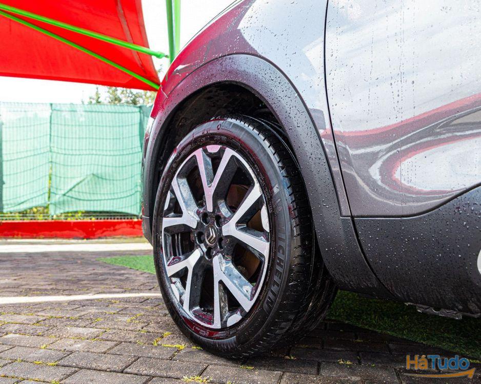 Citroën C5 Aircross 1.2 PureTech Feel Pack Citroën C5 Aircross 1.2 PureTech Feel Pack