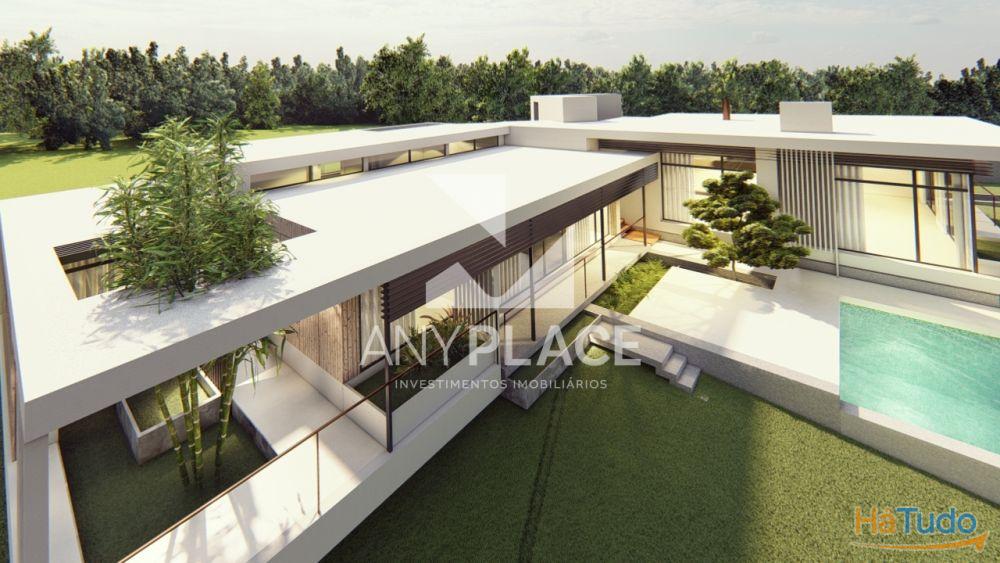 Exclusiva Moradia com Magnífica Vista Mar e Localização Privilegiada Exclusiva Moradia com Magnífica Vista Mar e Localização Privilegiada