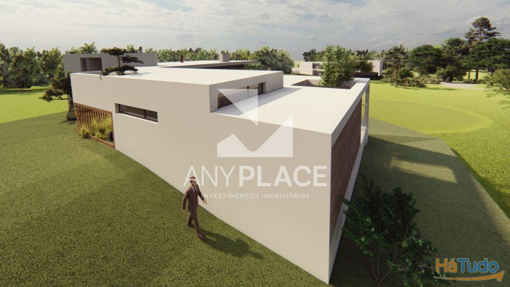 Exclusiva Moradia com Magnífica Vista Mar e Localização Privilegiada Exclusiva Moradia com Magnífica Vista Mar e Localização Privilegiada