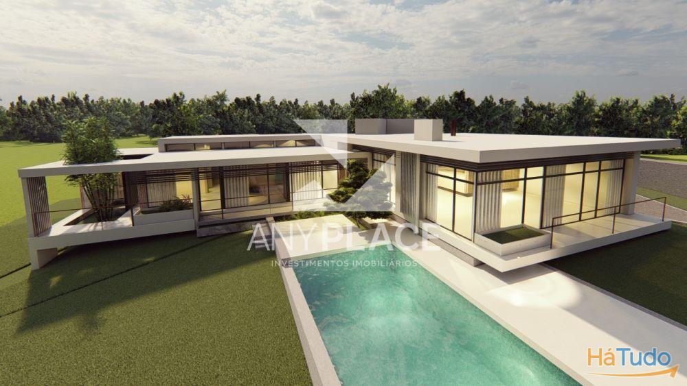 Exclusiva Moradia com Magnífica Vista Mar e Localização Privilegiada Exclusiva Moradia com Magnífica Vista Mar e Localização Privilegiada