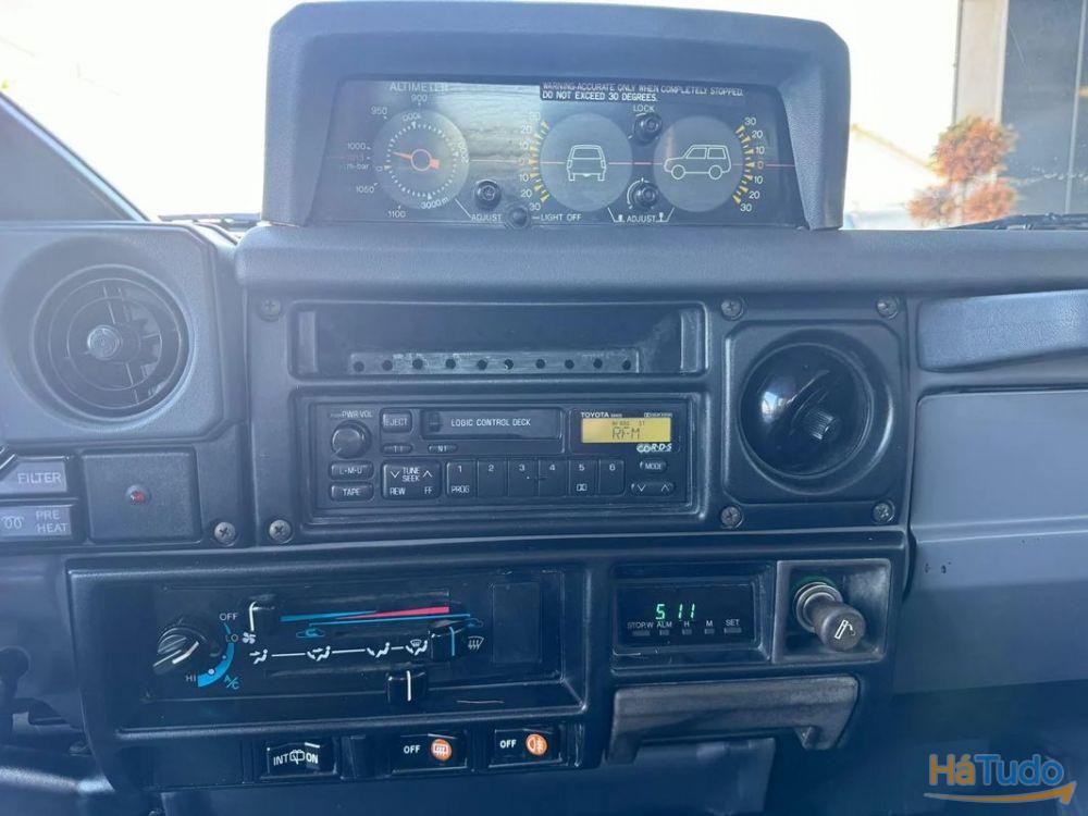 Toyota Land Cruiser 3.0 VX TD Toyota Land Cruiser 3.0 VX TD