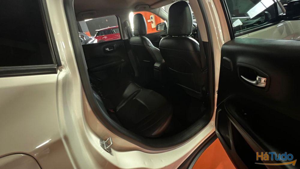 Jeep Compass 1.6 M-Jet Limited Jeep Compass 1.6 M-Jet Limited