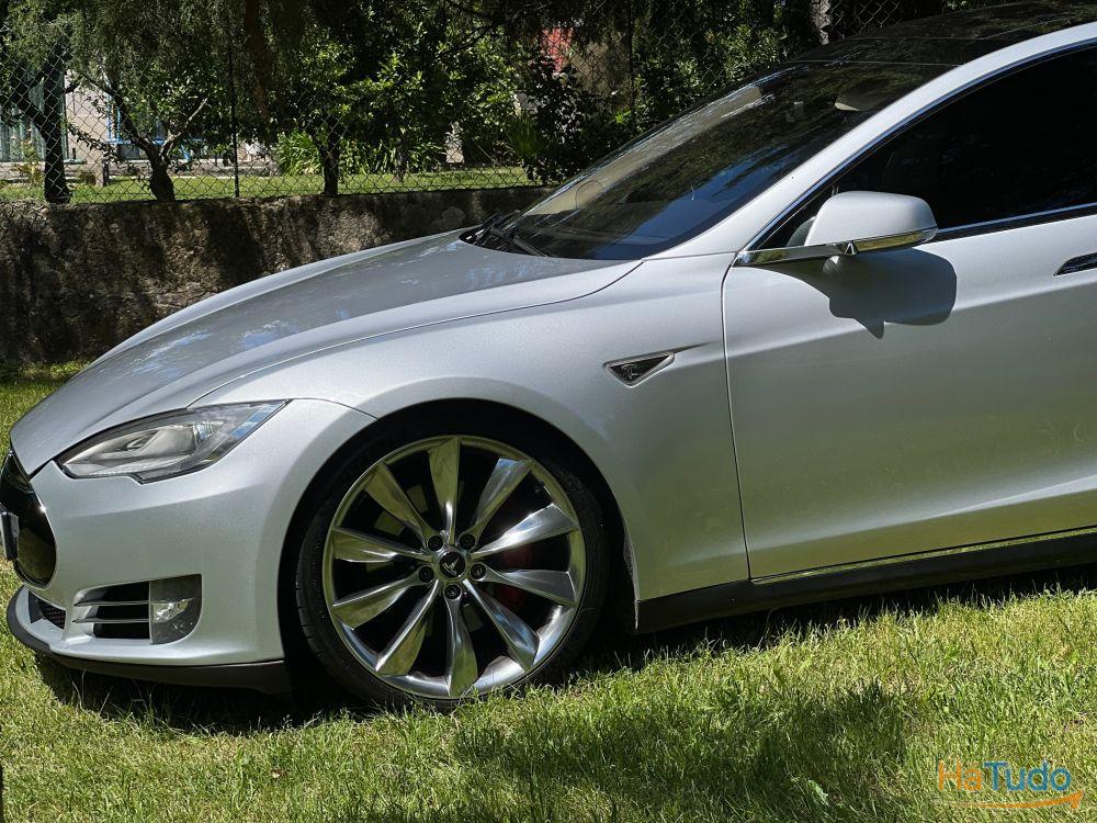 Tesla Model S 60