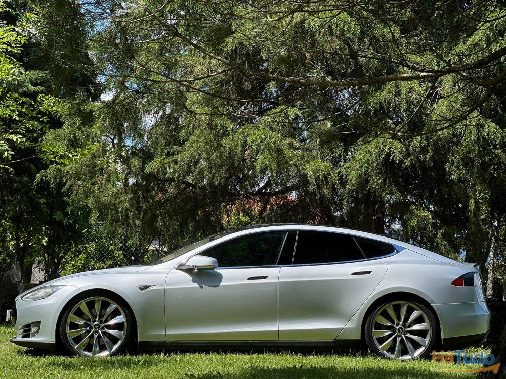 Tesla Model S 60