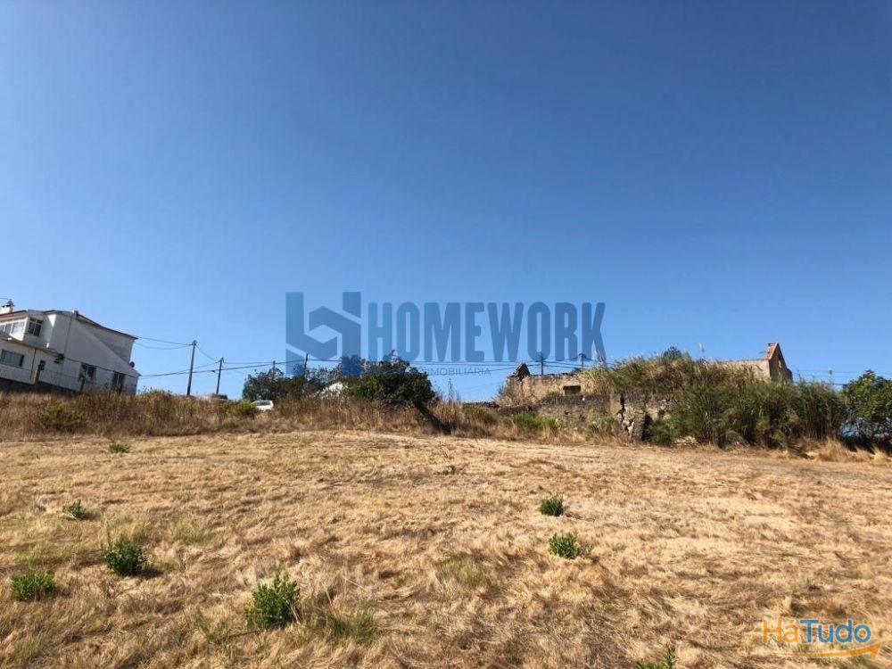 Urbanização para nova construção próximo da praia de Sesimbra Urbanização para nova construção próximo da praia de Sesimbra
