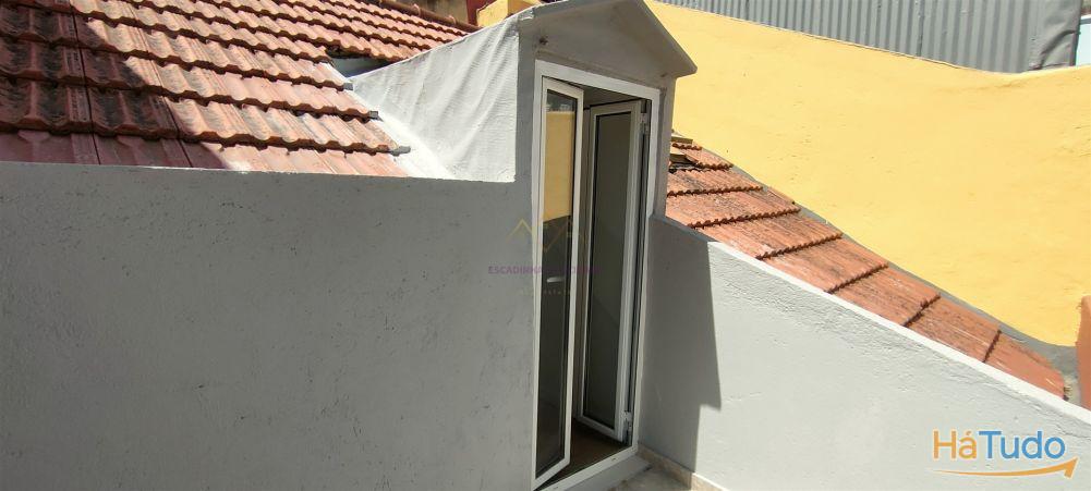 T1 Remodelado com Terraço, no Largo das Olarias T1 Remodelado com Terraço, no Largo das Olarias