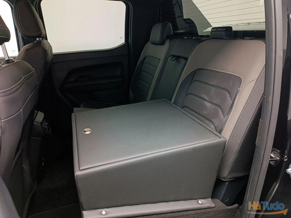 Volkswagen Amarok 3.0 TDI Aventura 4x4 Volkswagen Amarok 3.0 TDI Aventura 4x4