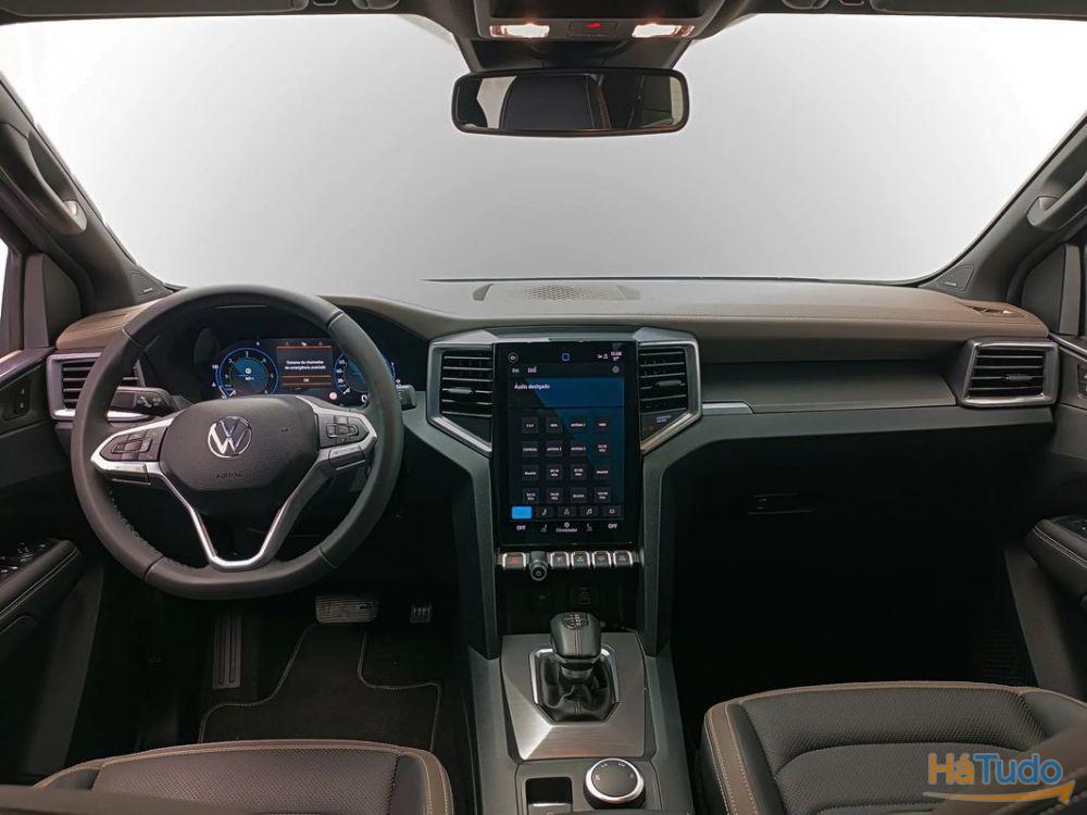 Volkswagen Amarok 3.0 TDI Aventura 4x4 Volkswagen Amarok 3.0 TDI Aventura 4x4