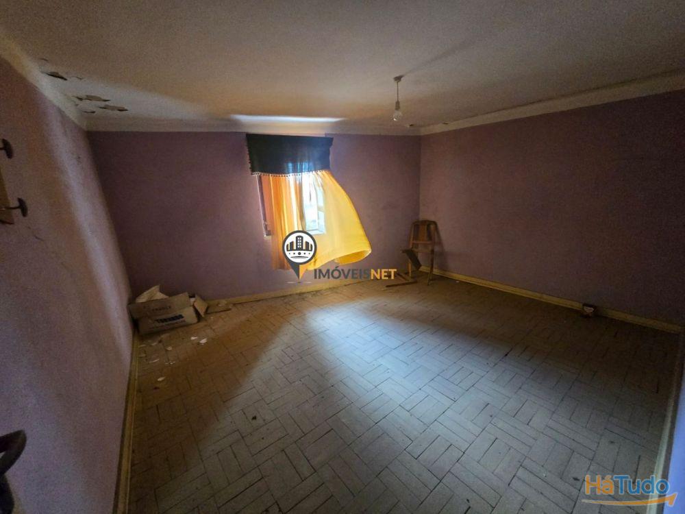 Moradia em banda com 2 pisos e logradouro, Povoa Rio Moinhos, Castelo Branco Moradia em banda com 2 pisos e logradouro, Povoa Rio Moinhos, Castelo Branco