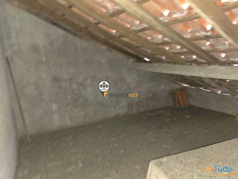 Moradia em banda com 2 pisos e logradouro, Povoa Rio Moinhos, Castelo Branco Moradia em banda com 2 pisos e logradouro, Povoa Rio Moinhos, Castelo Branco