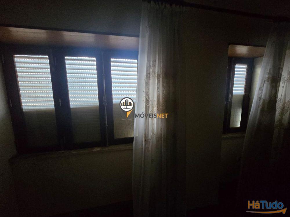 Moradia em banda com 2 pisos e logradouro, Povoa Rio Moinhos, Castelo Branco Moradia em banda com 2 pisos e logradouro, Povoa Rio Moinhos, Castelo Branco