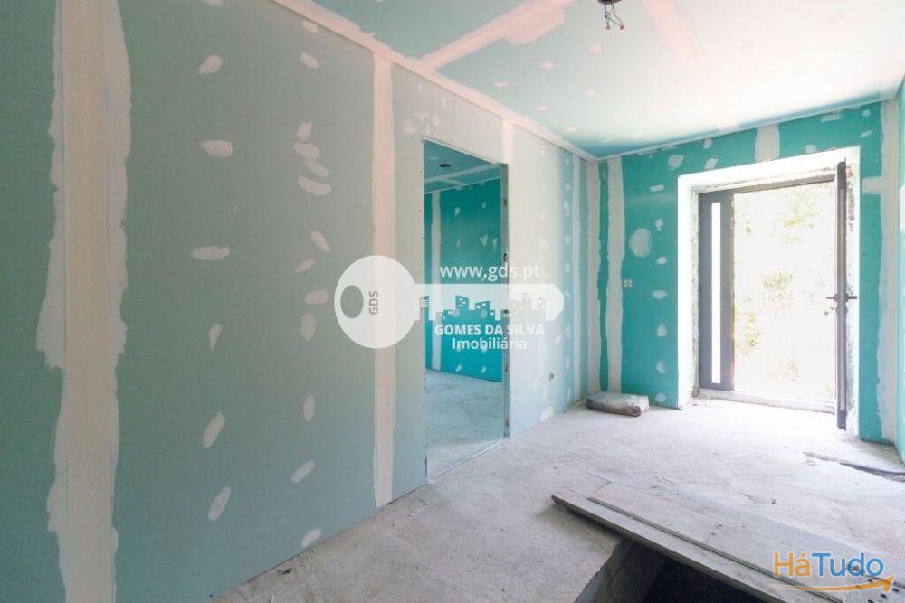 Moradia T2 à venda no concelho de Vieira do Minho, Braga Moradia T2 à venda no concelho de Vieira do Minho, Braga