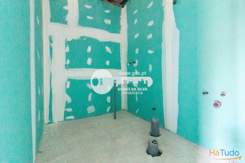 Moradia T2 à venda no concelho de Vieira do Minho, Braga Moradia T2 à venda no concelho de Vieira do Minho, Braga