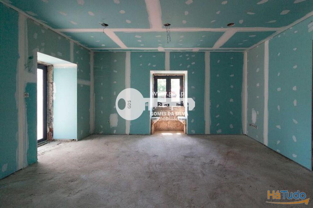 Moradia T2 à venda no concelho de Vieira do Minho, Braga Moradia T2 à venda no concelho de Vieira do Minho, Braga